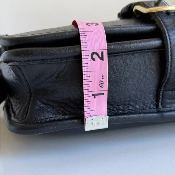 Vintage Coach Black Leather Crossbody Saddle Pouch Bag 9590 Made In NYC '80's - Picture 15 of 16
